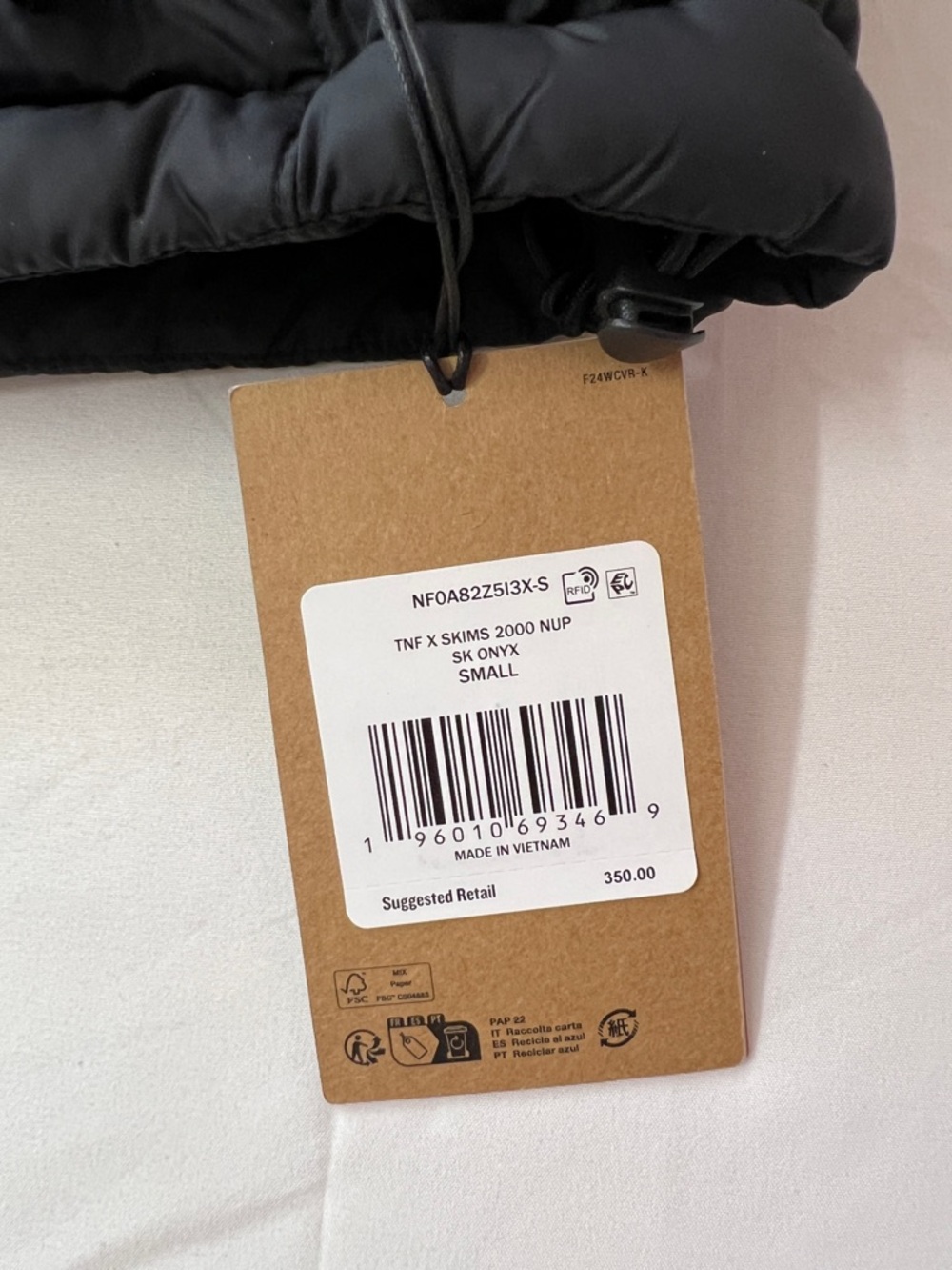 SKIMS x TNF The North Face Puffer 2000 Nuptse Jacket Coat Onyx Black - Picture 6 of 6